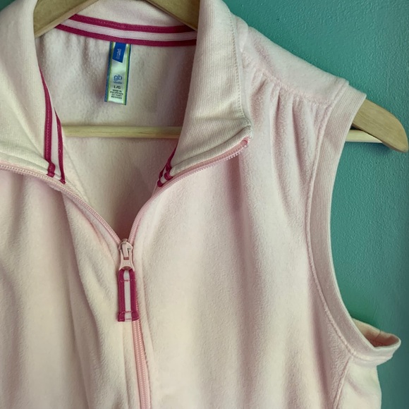 GAP Jackets & Blazers - GAP Bodyfit Fleece Vest
